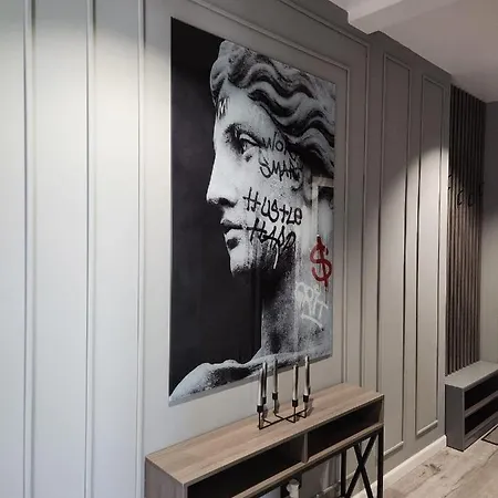 Art Apartment